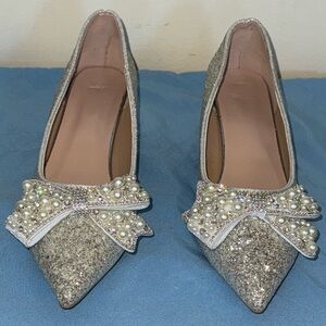 Sparkling Women's Flats with Pearl Bow